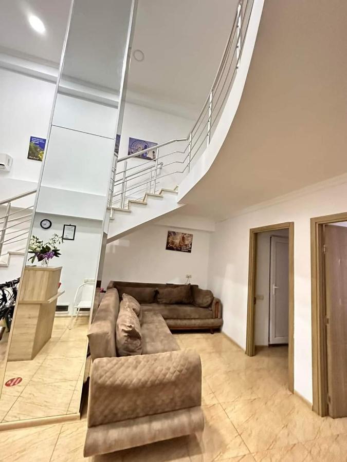 Femi Ji Hotel Batumi Eksteriør billede