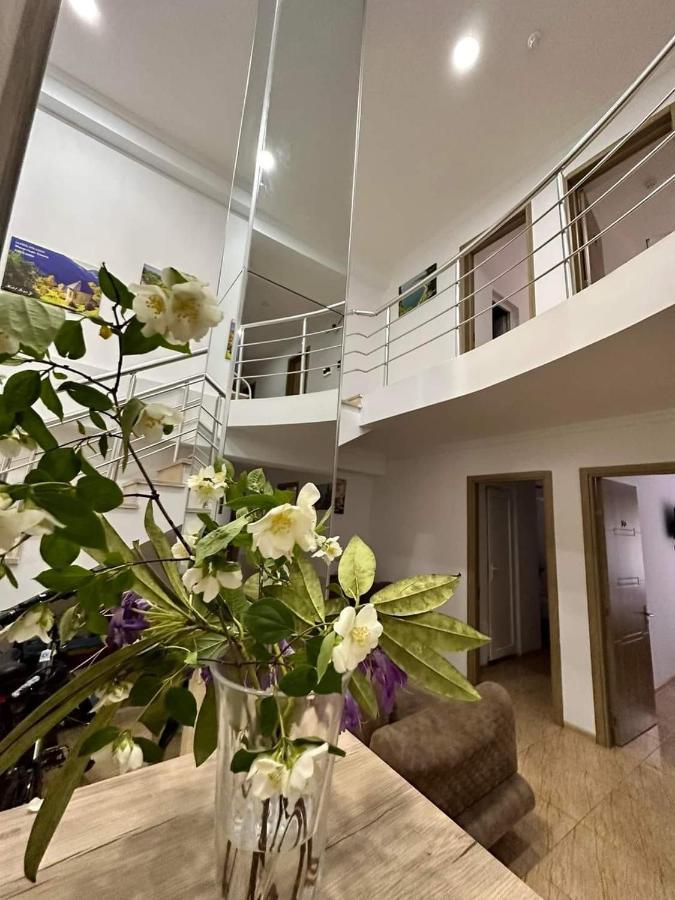 Femi Ji Hotel Batumi Eksteriør billede