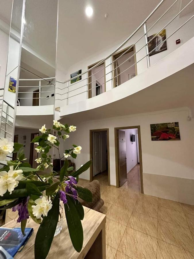 Femi Ji Hotel Batumi Eksteriør billede